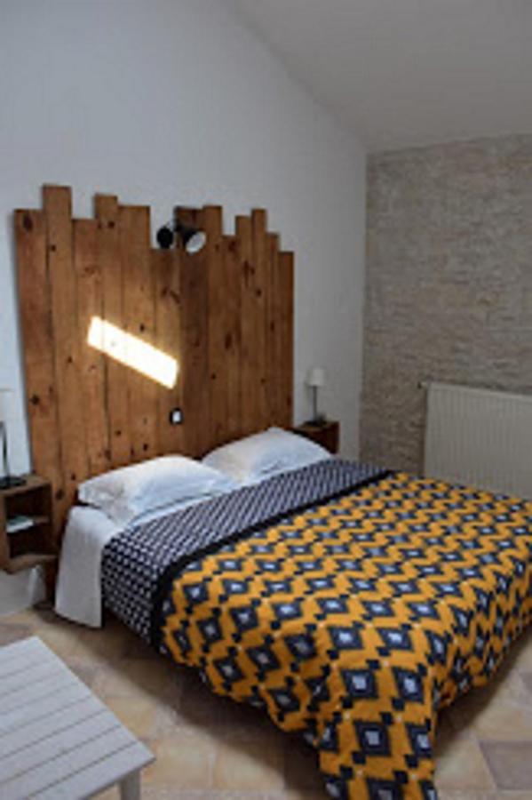 Le Logis De La Venise Verte Saint-Hilaire-la-Palud Экстерьер фото