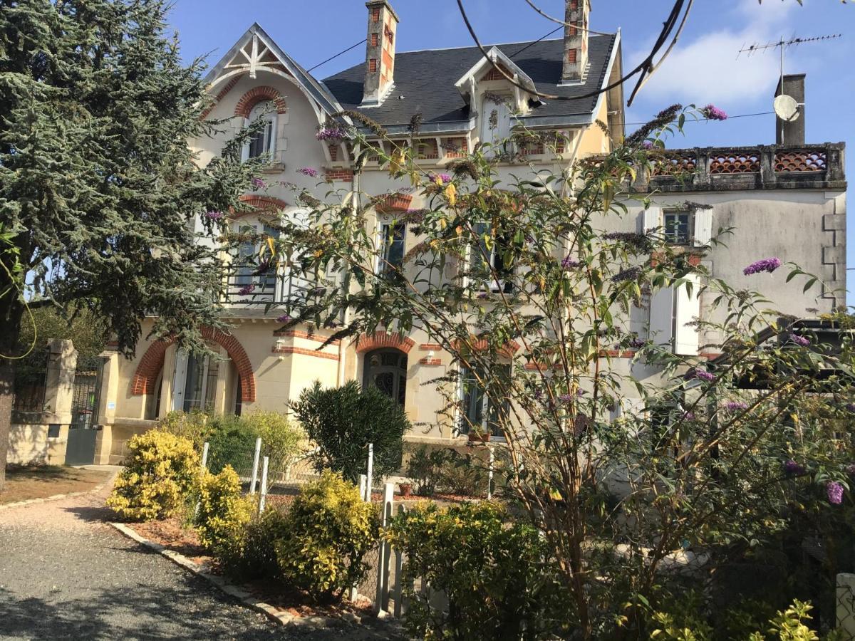 Le Logis De La Venise Verte Saint-Hilaire-la-Palud Экстерьер фото